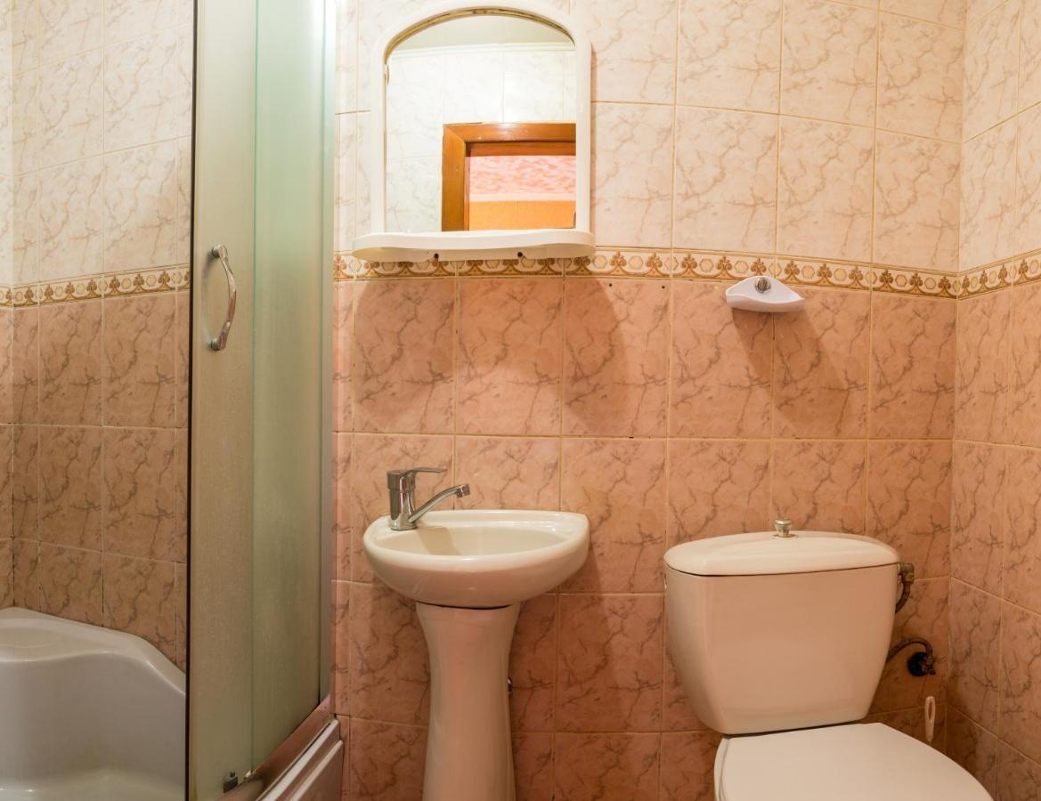 Hotel Venezia Černivci Esterno foto